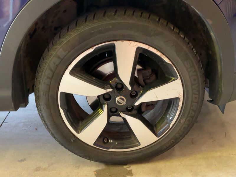 Nissan Qashqai 1.6 dCi Tekna 2015 – снимка 11