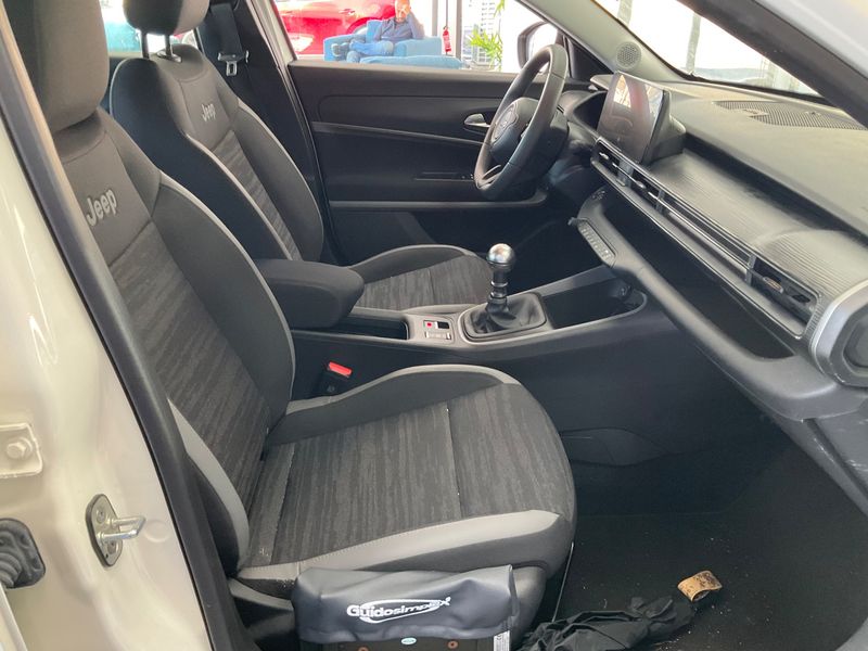 Jeep Avenger 1.2 T-GDI Longitude 2025 – снимка 16