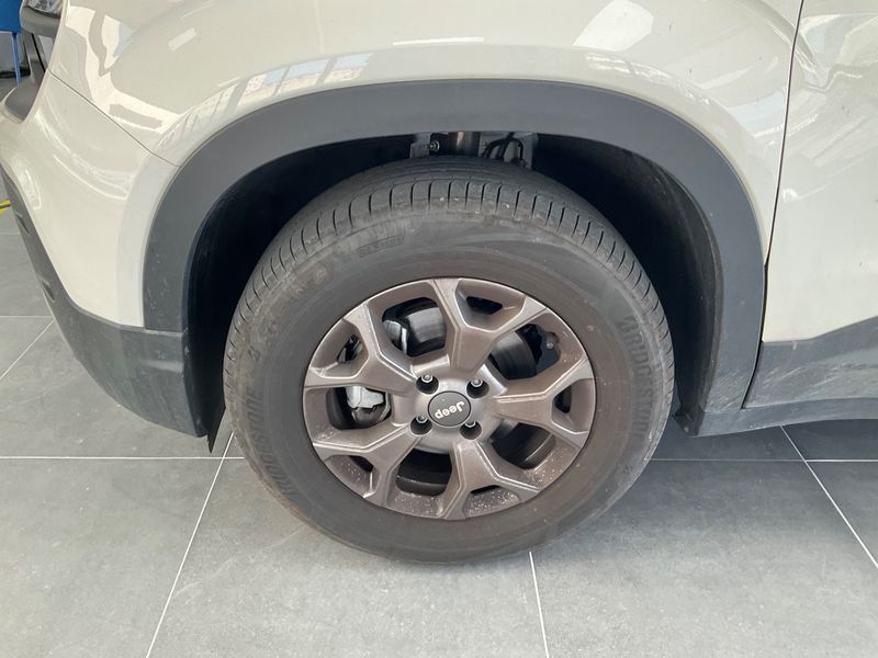 Jeep Avenger 1.2 T-GDI Longitude 2025 – снимка 3