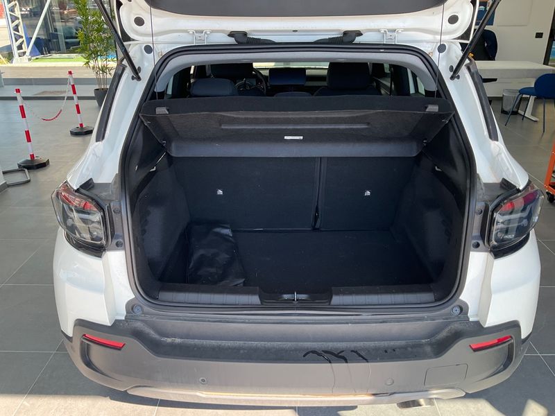 Jeep Avenger 1.2 T-GDI Longitude 2025 – снимка 15