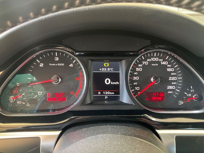 Audi A6 3.0 V6 TDI quattro 2011 – снимка 18