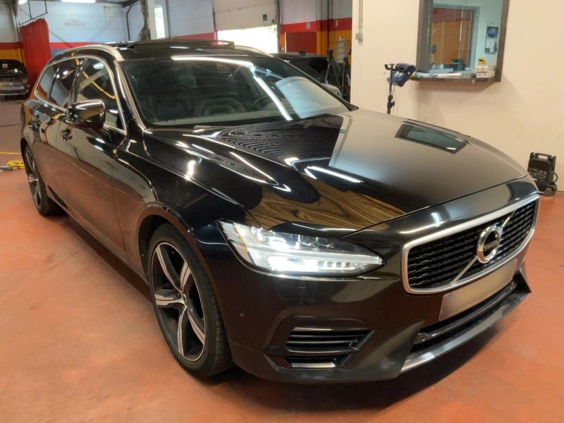 Volvo V90 2.0 T6 Plug-in Hybrid R-Design AWD 2018 – снимка 12