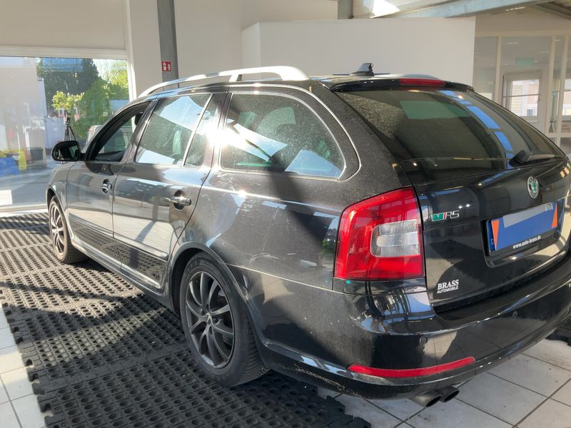 Skoda Octavia 2.0 TDI RS 2011 – снимка 6