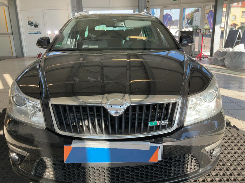 Skoda Octavia 2.0 TDI RS 2011 – снимка 14