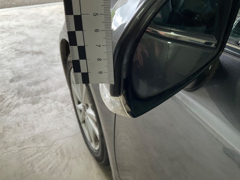 Toyota Avensis 2.0 D-4D Executive 2011 – снимка 28