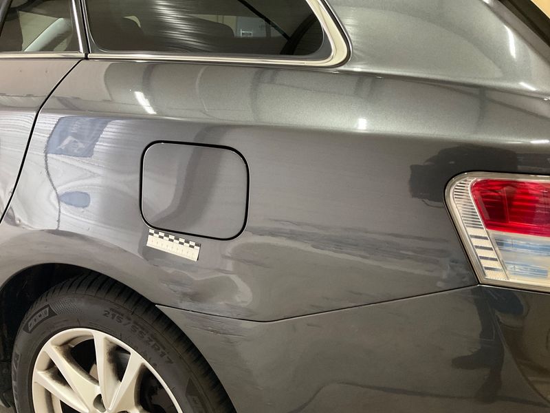 Toyota Avensis 2.0 D-4D Executive 2011 – снимка 29