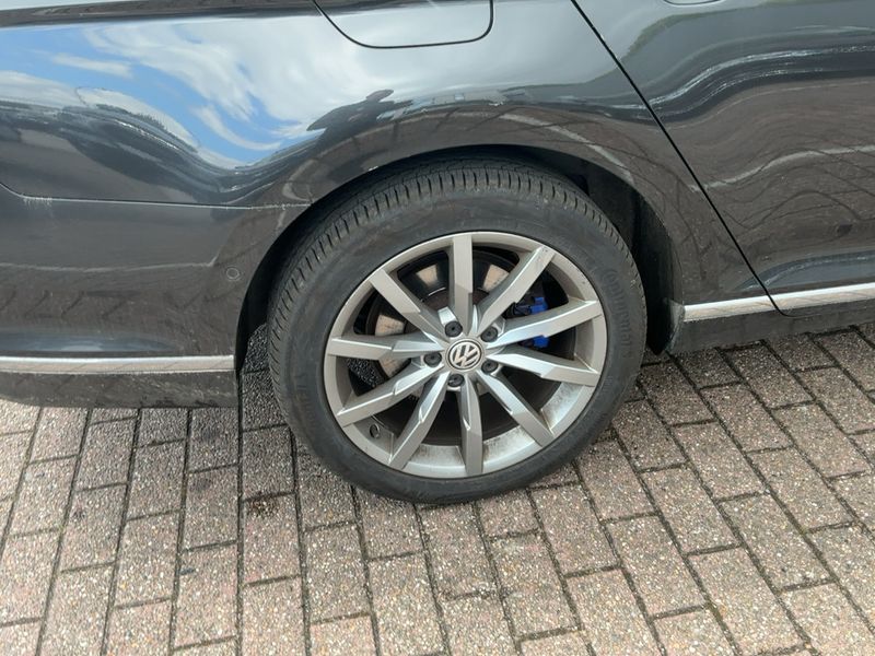 Volkswagen Passat 1.4 GTE 2020 – снимка 9