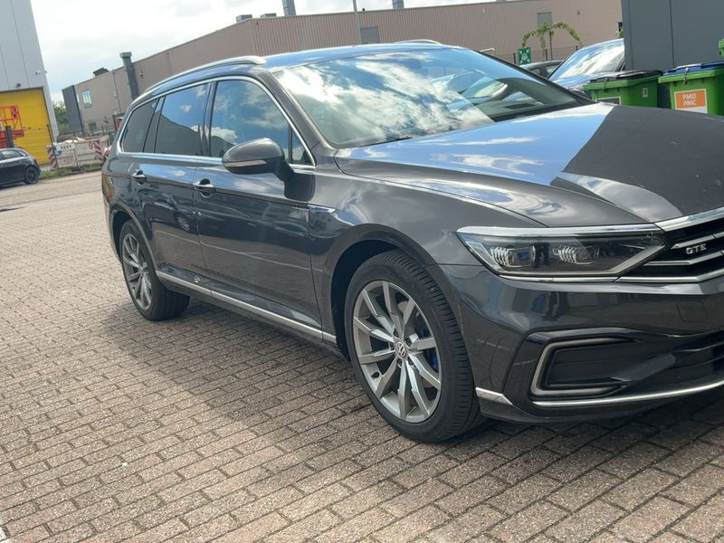 Volkswagen Passat 1.4 GTE 2020 – снимка 12