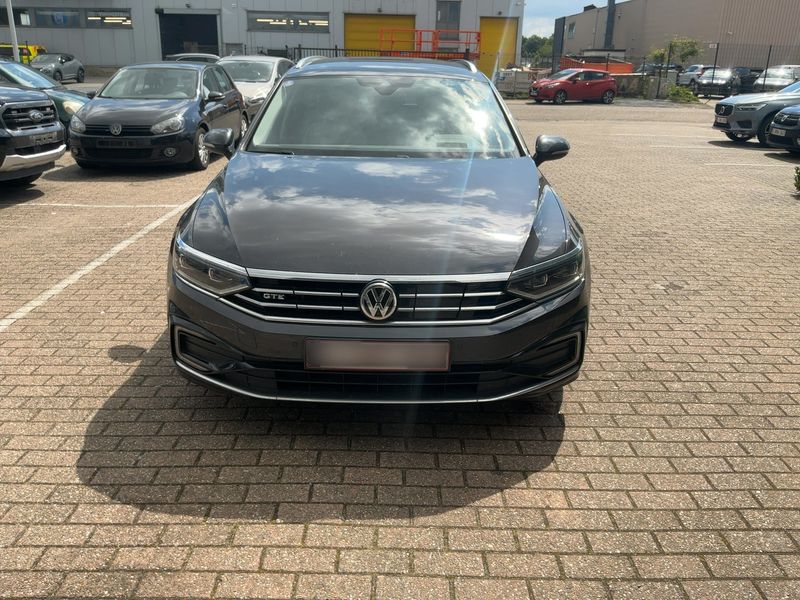 Volkswagen Passat 1.4 GTE 2020 – снимка 14
