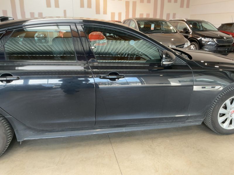 Jaguar XF 20d R-Sport 2019 – снимка 10