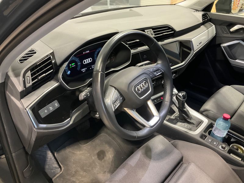 Audi Q3 45 TFSIe 2024 – снимка 29
