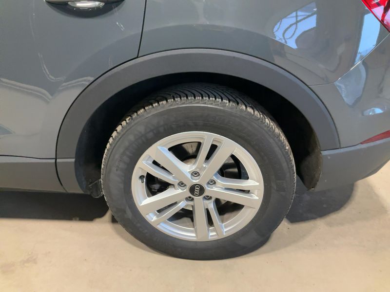Audi Q3 45 TFSIe 2024 – снимка 5
