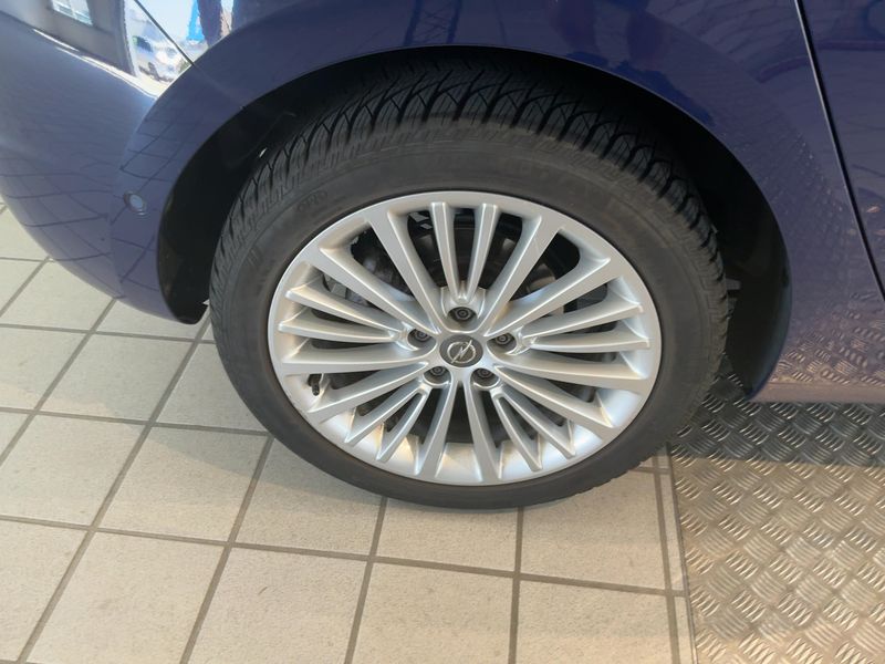 Opel Astra 1.6 CDTI DPF Innovation 2016 – снимка 9