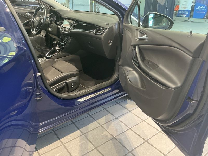 Opel Astra 1.6 CDTI DPF Innovation 2016 – снимка 22