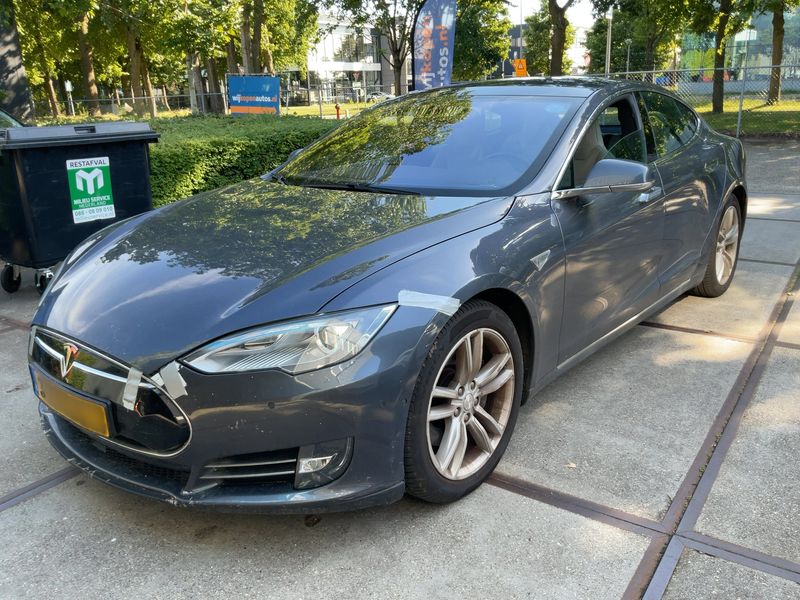 Tesla Model S P85D Performance 2015 – снимка 1