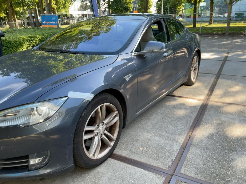 Tesla Model S P85D Performance 2015 – снимка 2