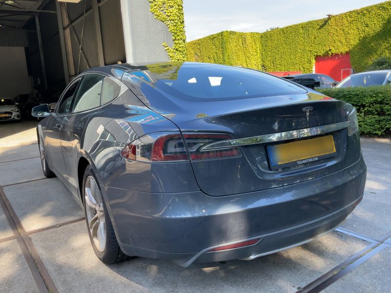 Tesla Model S P85D Performance 2015 – снимка 6