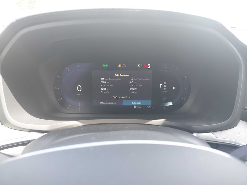 Volvo V60 Cross Country 2.0 B4 Mild-Hybrid Ultimate AWD 2022 – снимка 12