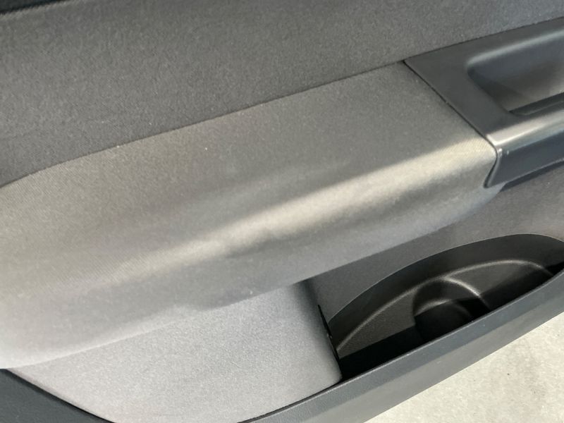 Volkswagen Touran 2.0 TDI Comfortline BlueMotion Tech 2015 – снимка 34