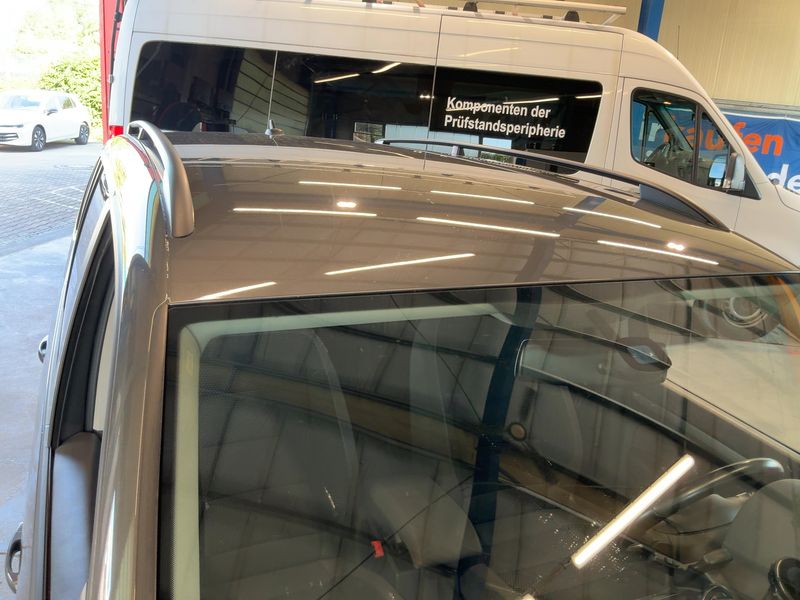 Volkswagen Touran 2.0 TDI Comfortline BlueMotion Tech 2015 – снимка 13