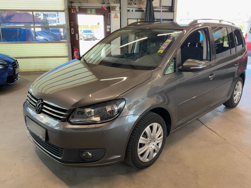 Volkswagen Touran 2.0 TDI Comfortline BlueMotion Tech 2015 – снимка 1