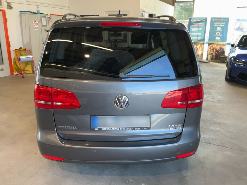 Volkswagen Touran 2.0 TDI Comfortline BlueMotion Tech 2015 – снимка 7