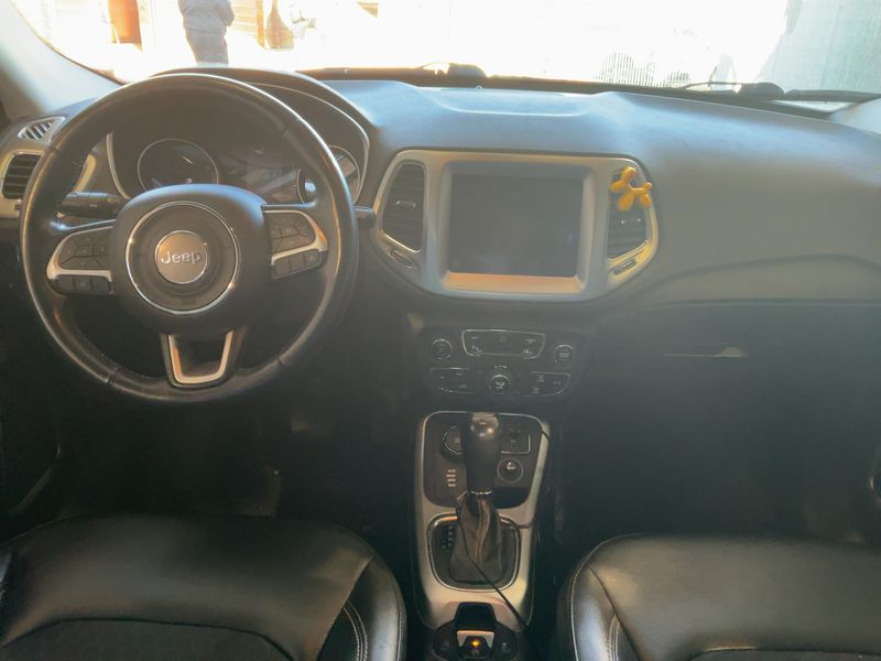 Jeep Compass 2.0 M-Jet Longitude 4WD 2019 – снимка 17