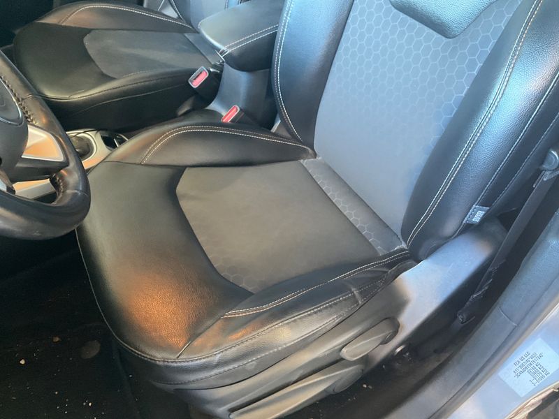 Jeep Compass 2.0 M-Jet Longitude 4WD 2019 – снимка 25