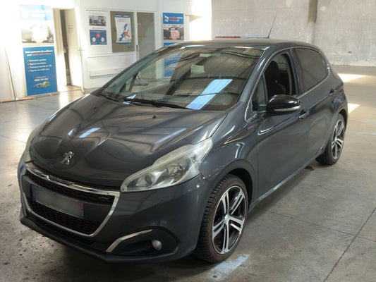 Peugeot 208 1.6 Blue-HDi GT Line 2016 – снимка 1