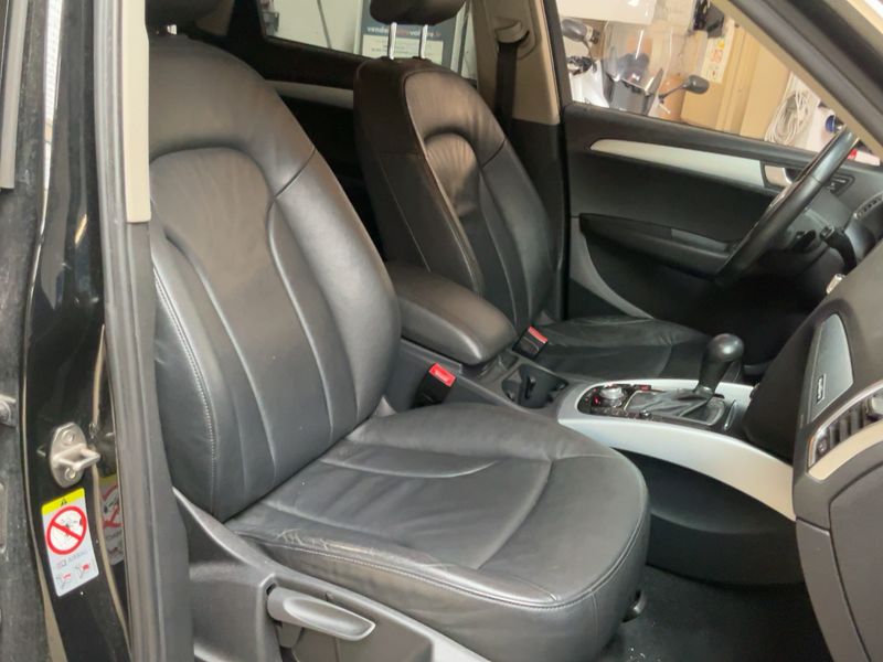 Audi Q5 2.0 TDI quattro Ambition Luxe 2010 – снимка 17