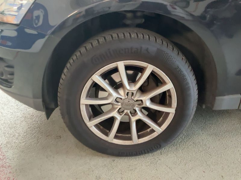 Audi Q5 2.0 TDI quattro Ambition Luxe 2010 – снимка 3
