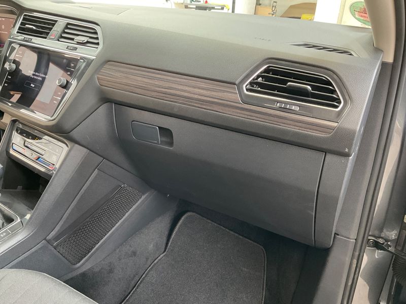 Volkswagen Tiguan Allspace 1.5 TSI ACT Life 2022 – снимка 32