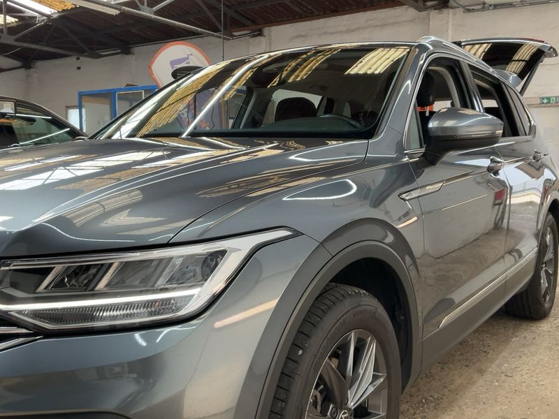 Volkswagen Tiguan Allspace 1.5 TSI ACT Life 2022 – снимка 2