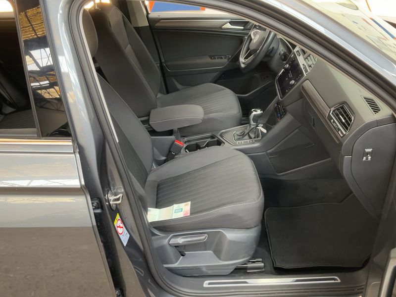 Volkswagen Tiguan Allspace 1.5 TSI ACT Life 2022 – снимка 17
