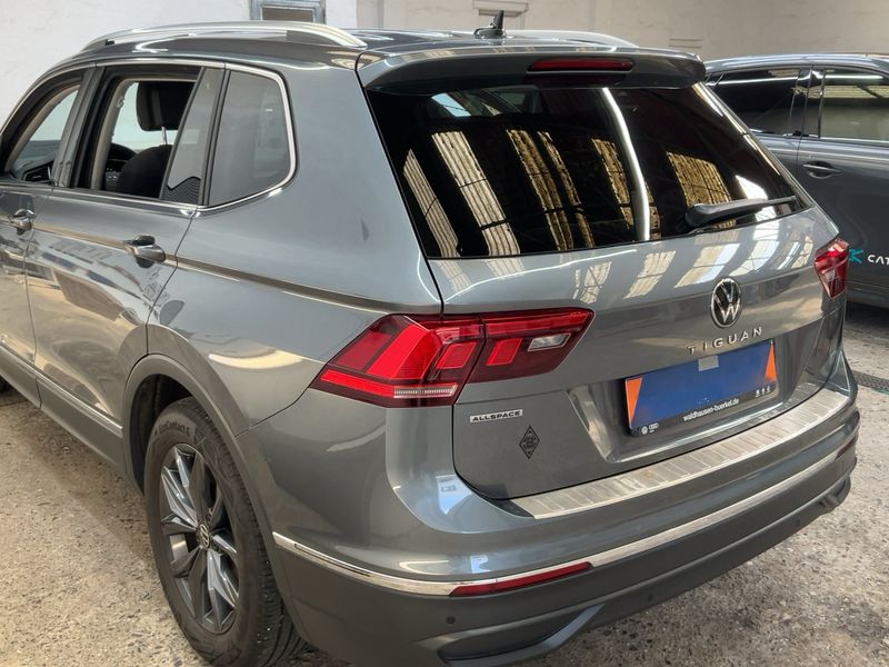 Volkswagen Tiguan Allspace 1.5 TSI ACT Life 2022 – снимка 6