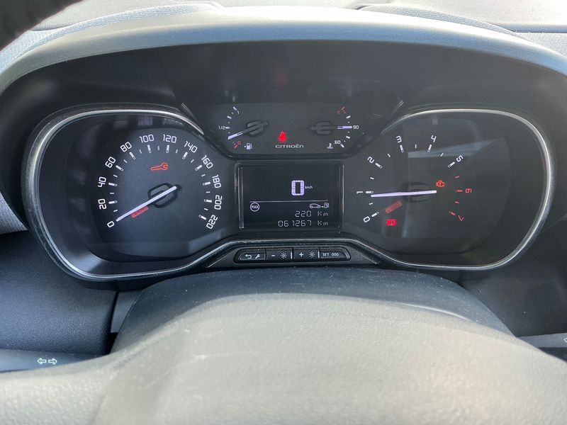 Citroen C3 Aircross 1.2 PureTech Feel 2018 – снимка 18