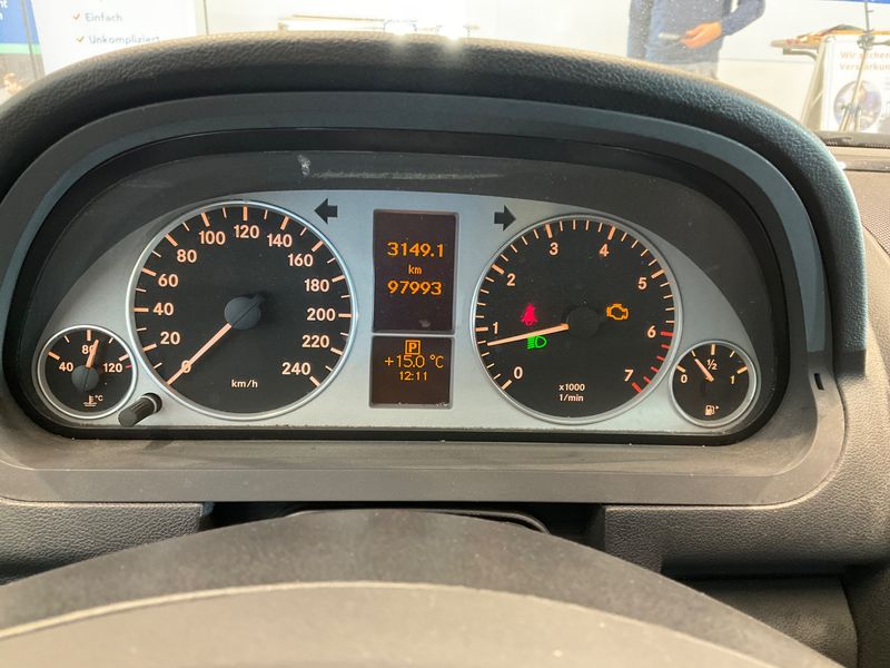 Mercedes-Benz A-Klasse A 160 Avantgarde 2011 – снимка 4