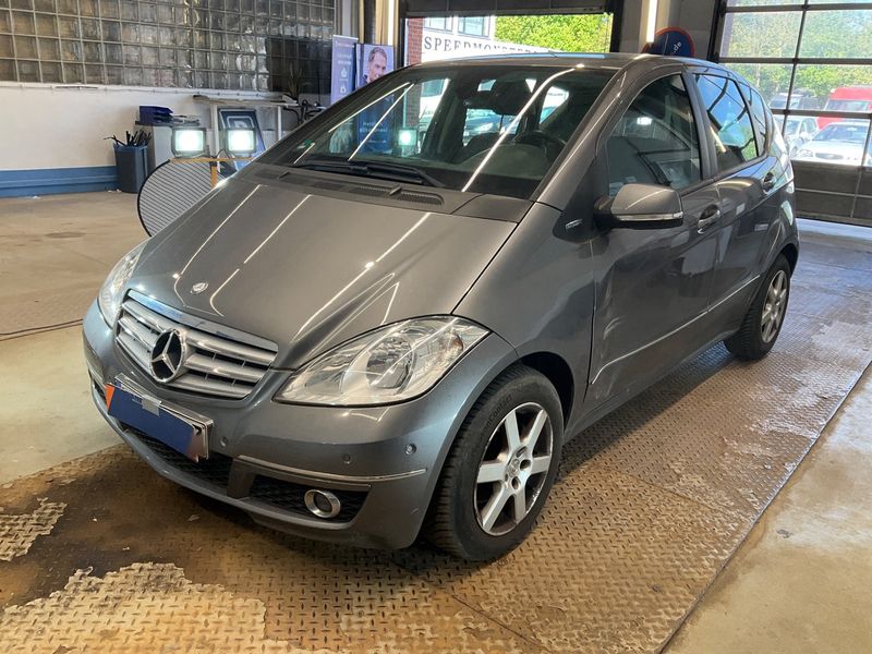 Mercedes-Benz A-Klasse A 160 Avantgarde 2011 – снимка 1