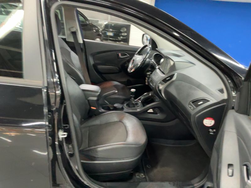 Hyundai ix35 1.7 CRDi XPossible 2WD 2014 – снимка 16