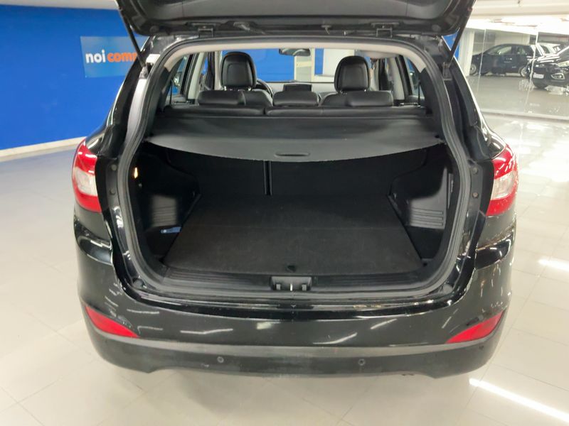 Hyundai ix35 1.7 CRDi XPossible 2WD 2014 – снимка 15
