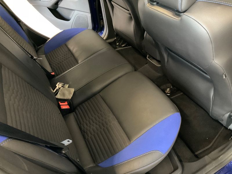 Ford Focus 2.0 EcoBoost ST 2017 – снимка 24