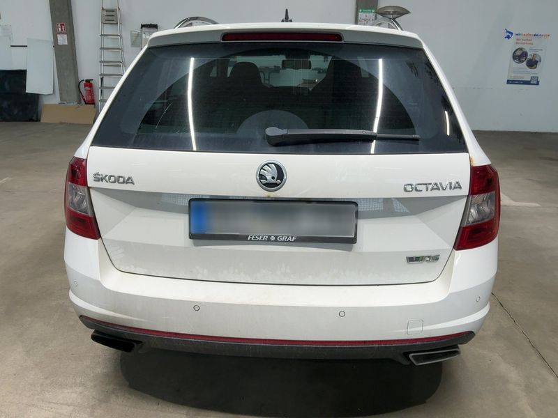 Skoda Octavia 2.0 TDI RS 2015 – снимка 7