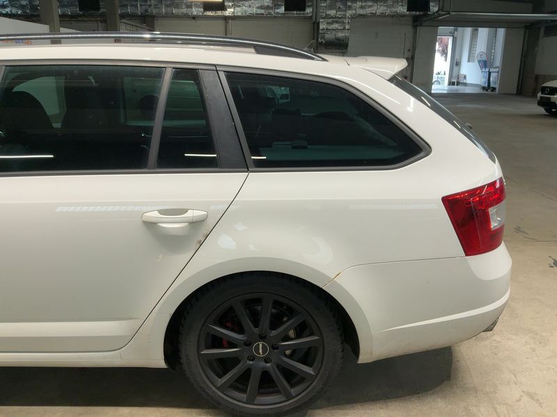 Skoda Octavia 2.0 TDI RS 2015 – снимка 6