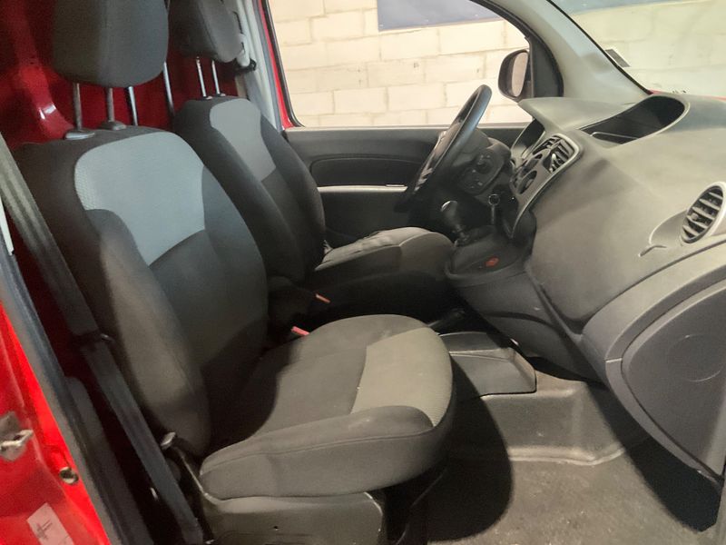 Renault Kangoo 1.5 BLUE dCi Express Confort L1 2019 – снимка 16
