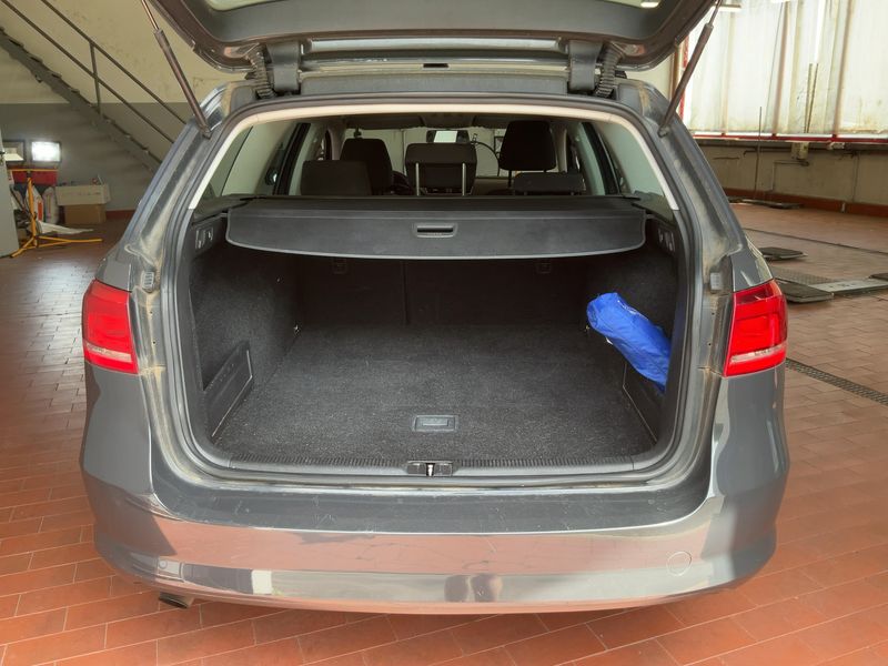 Volkswagen Passat 1.4 TSI Trendline 2014 – снимка 15
