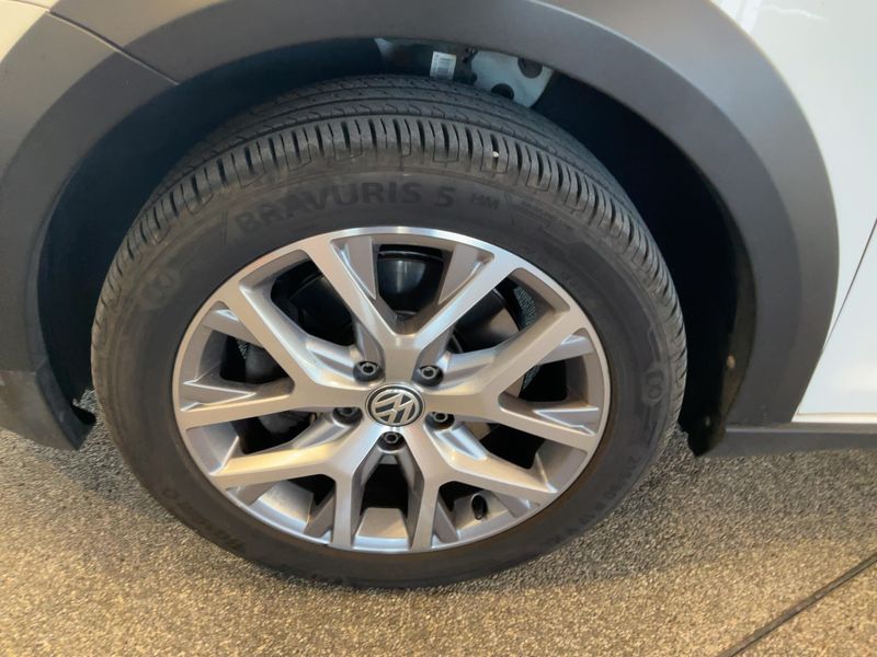 Volkswagen Touran 2.0 TDI CrossTouran 2014 – снимка 3