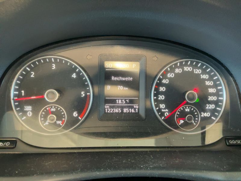 Volkswagen Touran 2.0 TDI CrossTouran 2014 – снимка 19