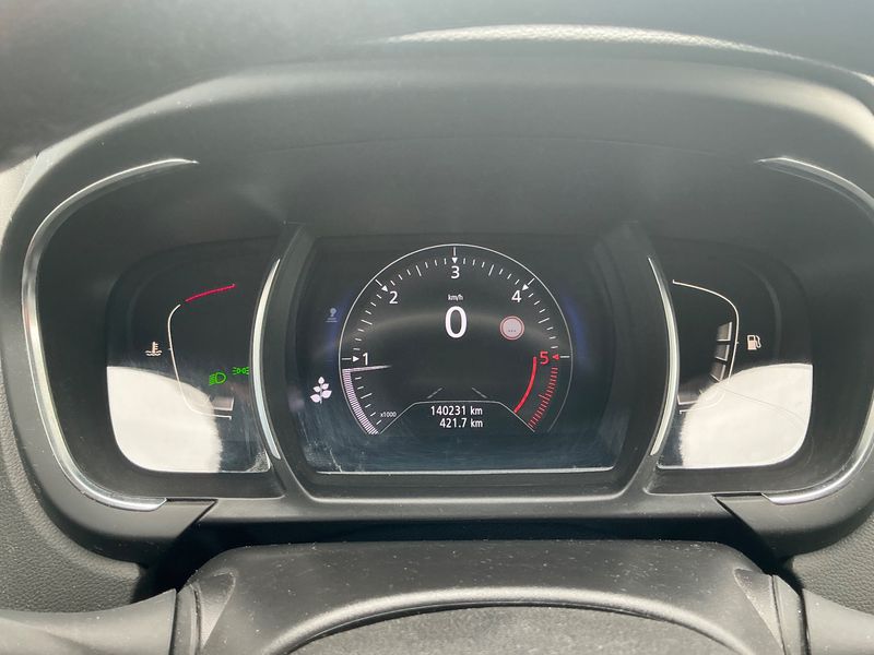 Renault Grand Scenic 1.7 BLUE dCi Grand Business Edition 2019 – снимка 18