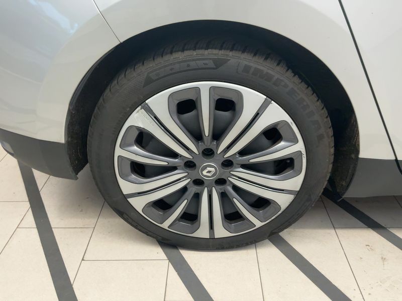 Renault Grand Scenic 1.7 BLUE dCi Grand Business Edition 2019 – снимка 9