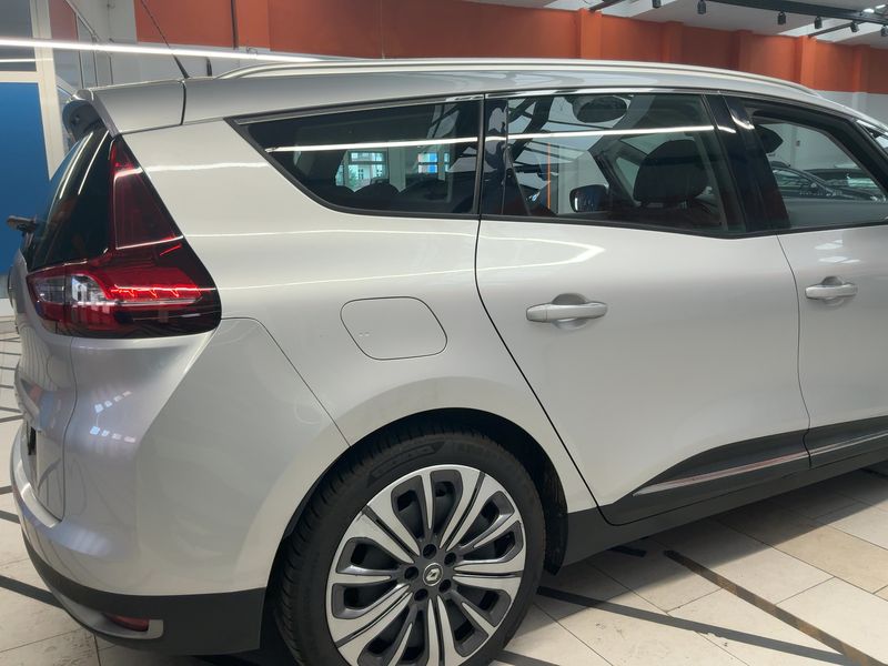 Renault Grand Scenic 1.7 BLUE dCi Grand Business Edition 2019 – снимка 8